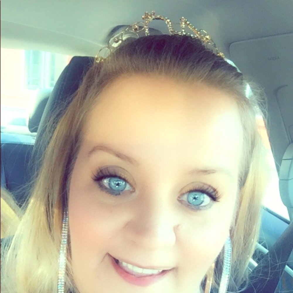 Meet your Posher, Jackie